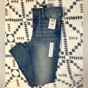 Signature By Levi Strauss &Co NEW Women's High-Rise Skinny Stretch Jeans Size 10